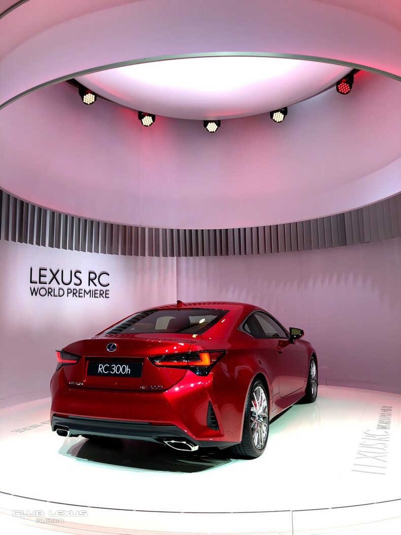 Lexus -  