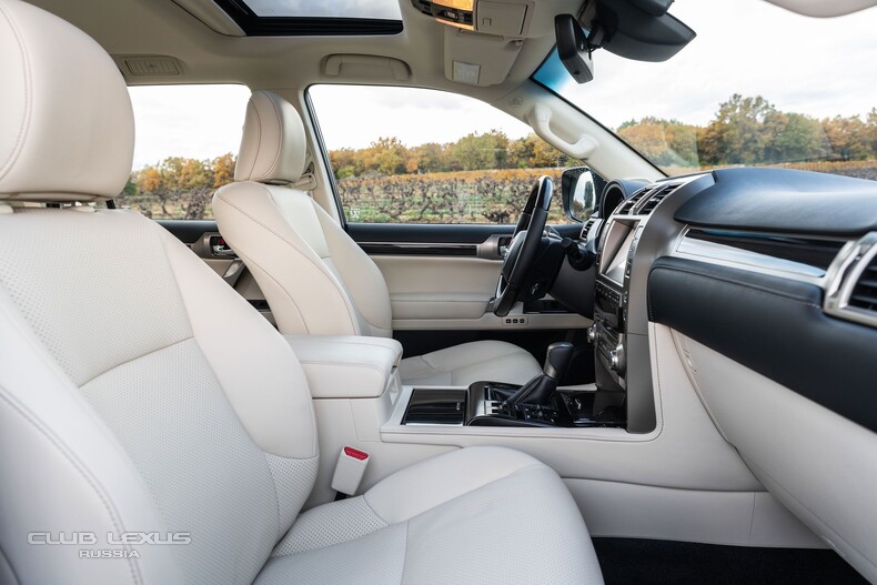  Lexus GX 2020.  -.
