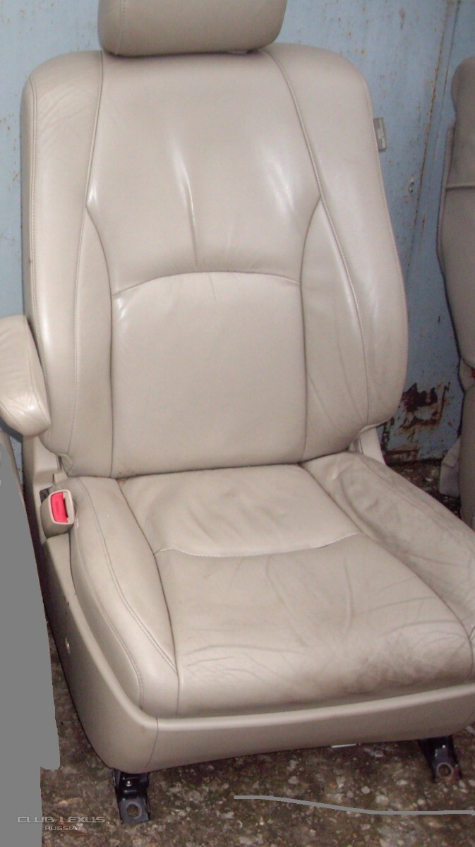 Продам сидения RX330-350 бежевые Продам сидения RX330-350 бежевые