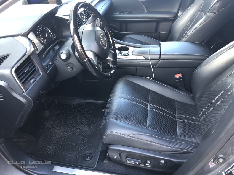 Продам Lexus RX200t Luxury (Москва) Продам Lexus RX200t Luxury (Москва)