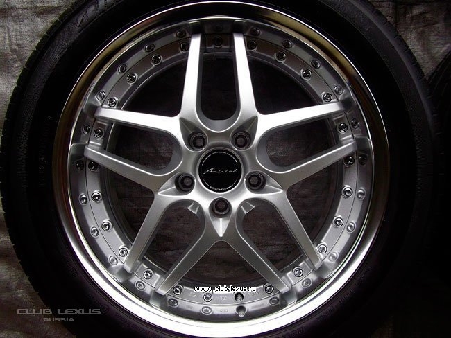 Amistad Charme R18 5x114.3 Amistad Charme R18 5x114.3