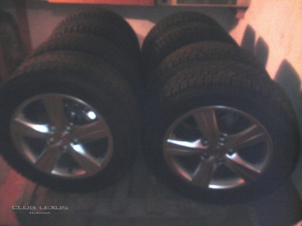 Продаётся комплект колёс для Lexus GS II. Продаётся комплект колёс для Lexus GS II.