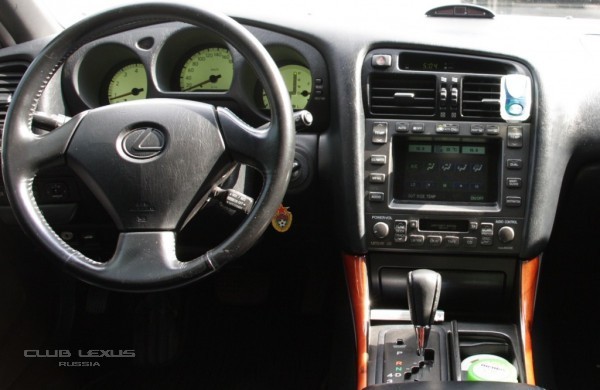 Продаю LEXUS GS 300 1999 года выпуска Продаю LEXUS GS 300 1999 года выпуска