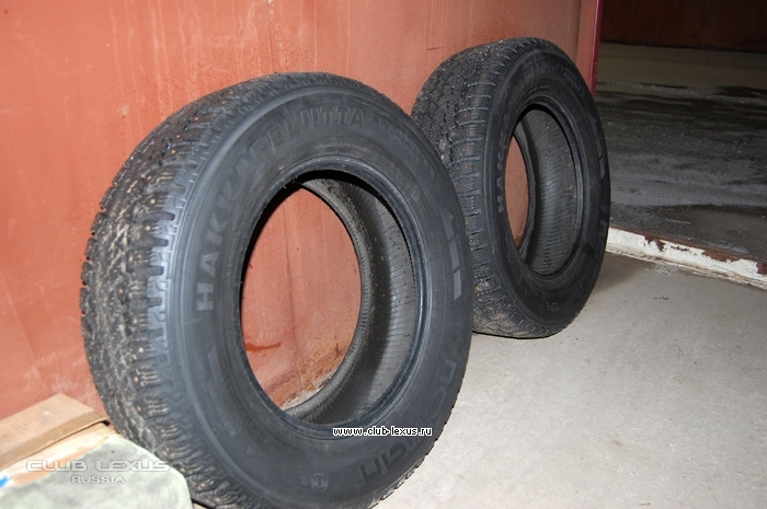 Nokian hakkapeliitta шипы. 2 шт. в отличном сост, 225/70R16 Nokian hakkapeliitta шипы. 2 шт. в отличном сост, 225/70R16