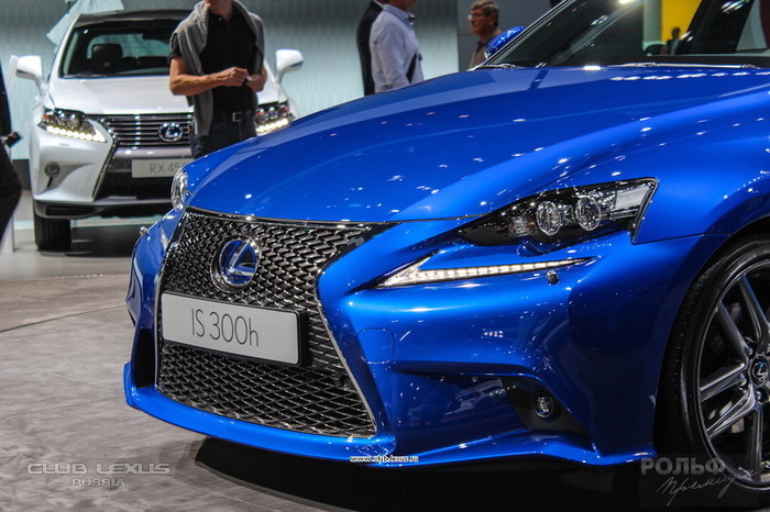 Lexus и Toyota на Франкфуртском автосалоне 2013 Lexus и Toyota на Франкфуртском автосалоне 2013