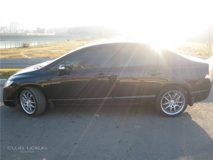 Продам диски ENKEI ZR-1 R17 Продам диски ENKEI ZR-1 R17