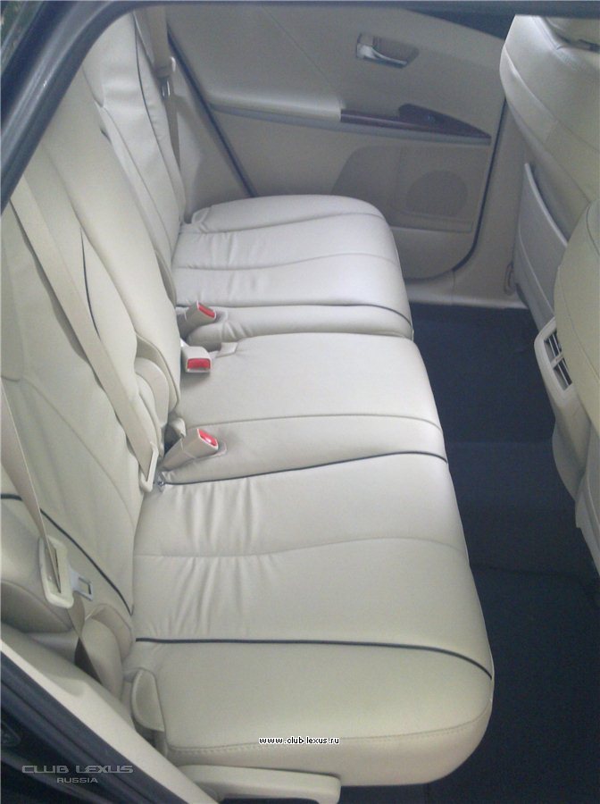 Продам Toyota Venza XLE AWD 2012 г.в. - новая!!! Продам Toyota Venza XLE AWD 2012 г.в. - новая!!!