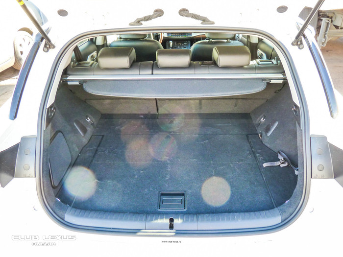 Lexus CT 200h - клубный тест-драйв Lexus CT 200h - клубный тест-драйв