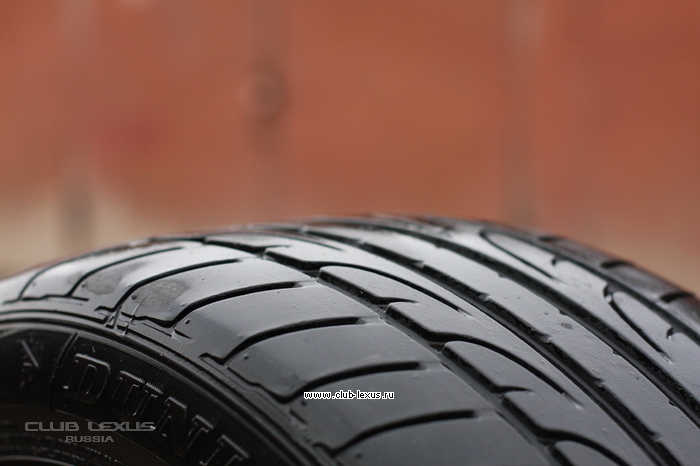 продам Dunlop SP Sport Maxx 245/45 R17 95Y продам Dunlop SP Sport Maxx 245/45 R17 95Y