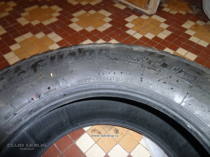 Продам зимние шины Yokohama Ice Guard STUP IG35 275/65 R17 Продам зимние шины Yokohama Ice Guard STUP IG35 275/65 R17