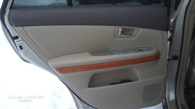Продам Lexus RX300 (rx2) бежевый (850т.руб. 135т.км). Продам Lexus RX300 (rx2) бежевый (850т.руб. 135т.км).