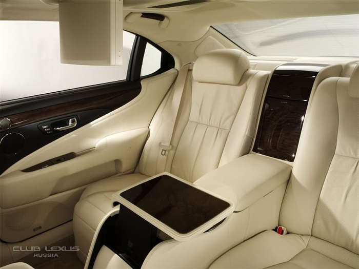 Куплю задний диван ottoman от Lexus LS Куплю задний диван ottoman от Lexus LS