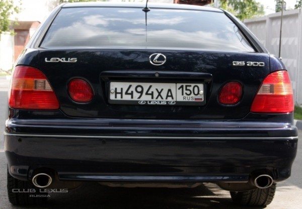 Продаю LEXUS GS 300 1999 года выпуска Продаю LEXUS GS 300 1999 года выпуска