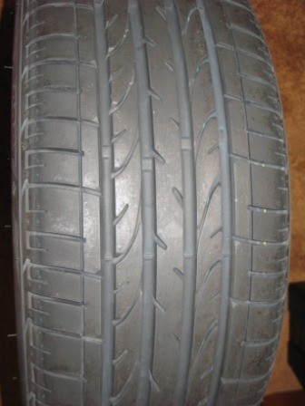 Лето 235/55 r19 101w bridgestone h/p sport почти новые 4шт Лето 235/55 r19 101w bridgestone h/p sport почти новые 4шт