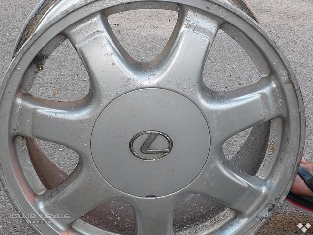 продам 4 диска с Lexus GS 300 R16 5*114.3 продам 4 диска с Lexus GS 300 R16 5*114.3