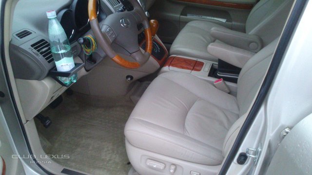 Продам Lexus RX300 (rx2) бежевый (850т.руб. 135т.км). Продам Lexus RX300 (rx2) бежевый (850т.руб. 135т.км).