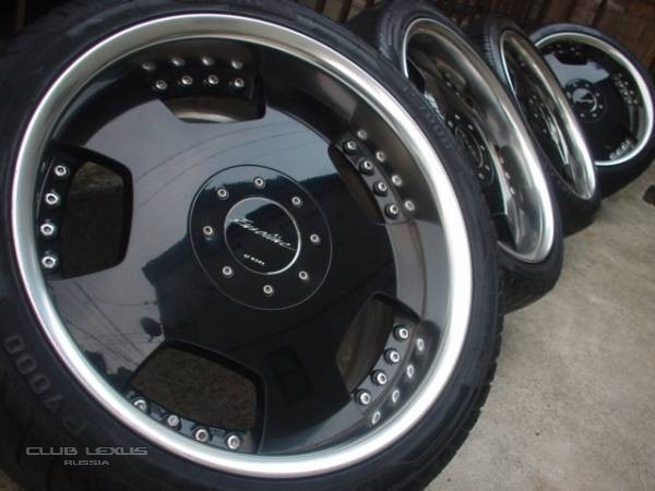 Продам очень эффектные крутые колеса R18!!! Продам очень эффектные крутые колеса R18!!!