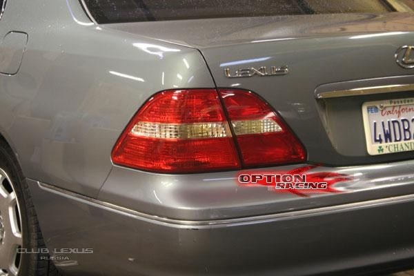Замена задних фонарей на Lexus LS430 до рестайлинга Замена задних фонарей на Lexus LS430 до рестайлинга