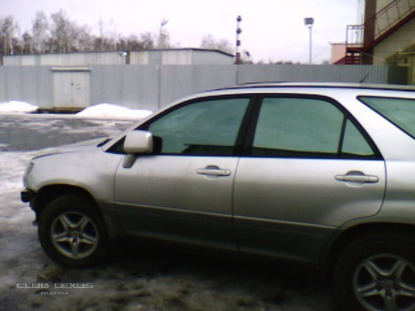 LEXUS RX 300 2000 год LEXUS RX 300 2000 год