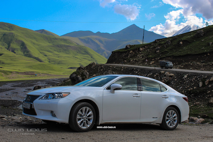 Lexus ES шестого поколения. Клубный тест-драйв в Баку Lexus ES шестого поколения. Клубный тест-драйв в Баку