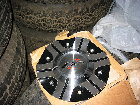Продаётся комплект колёс 22" для Lexus LX/Toyota LC Продаётся комплект колёс 22" для Lexus LX/Toyota LC