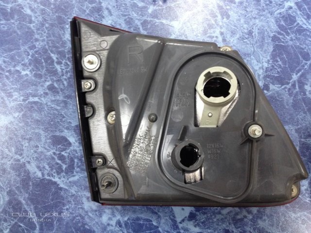 Продам европейские фонари на gs300 2005-2011 Продам европейские фонари на gs300 2005-2011
