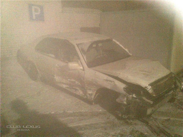 В процессе разбора Lexus LS430 В процессе разбора Lexus LS430