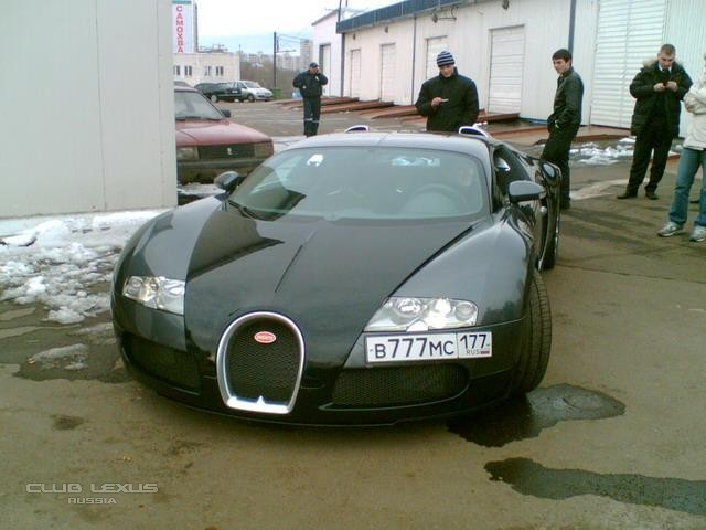 Bugatti Vieron 1001 л.с., 400 км/ч ставят на учет в Москве Bugatti Vieron 1001 л.с., 400 км/ч ставят на учет в Москве