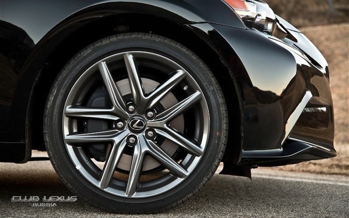 Продам родные диски lexus is 250 f sport 2014 18 разноширок Продам родные диски lexus is 250 f sport 2014 18 разноширок
