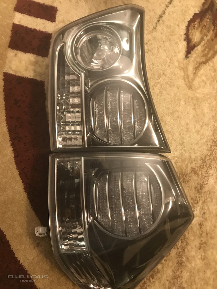 Продам фонари RX400h Продам фонари RX400h