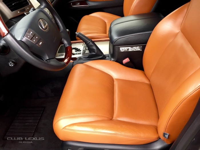 Продаю LEXUS LX570 Продаю LEXUS LX570