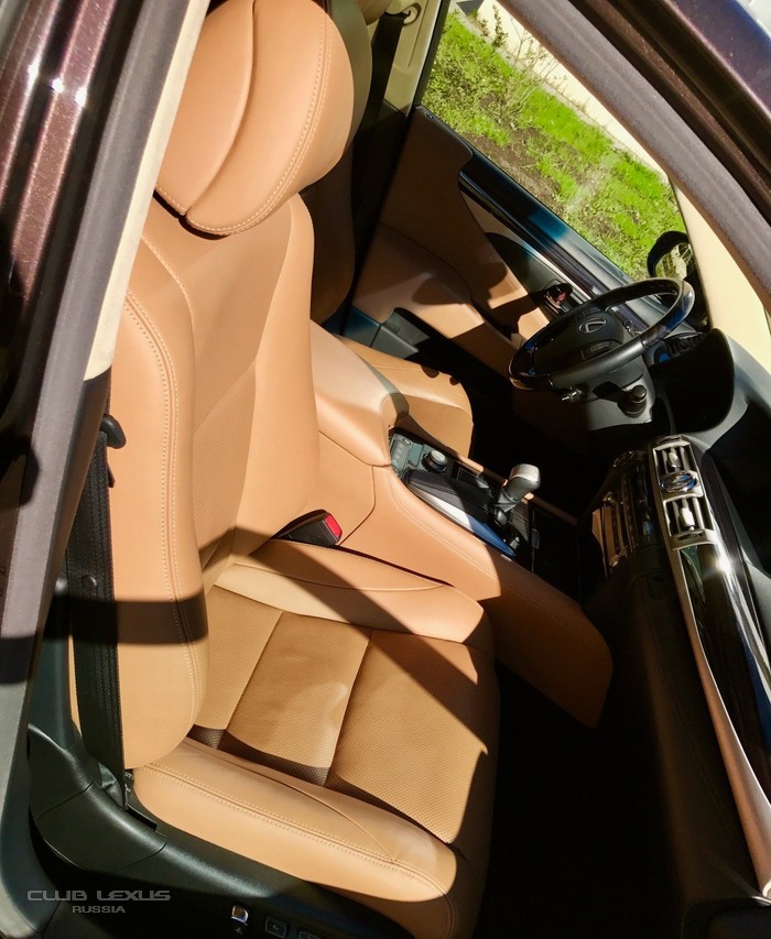 Продаю свой Lexus LS460 AWD 2014 г.в. Продаю свой Lexus LS460 AWD 2014 г.в.