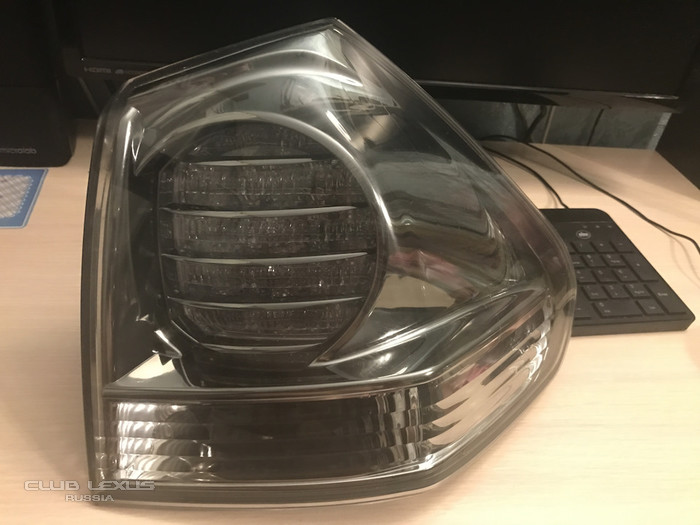 Продам фонари RX400h Продам фонари RX400h