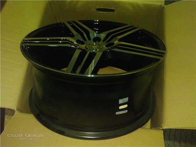 Продаются литые диски R18 Продаются литые диски R18