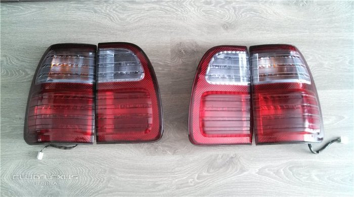 Продам задние фонари LX470 дорестайл Продам задние фонари LX470 дорестайл