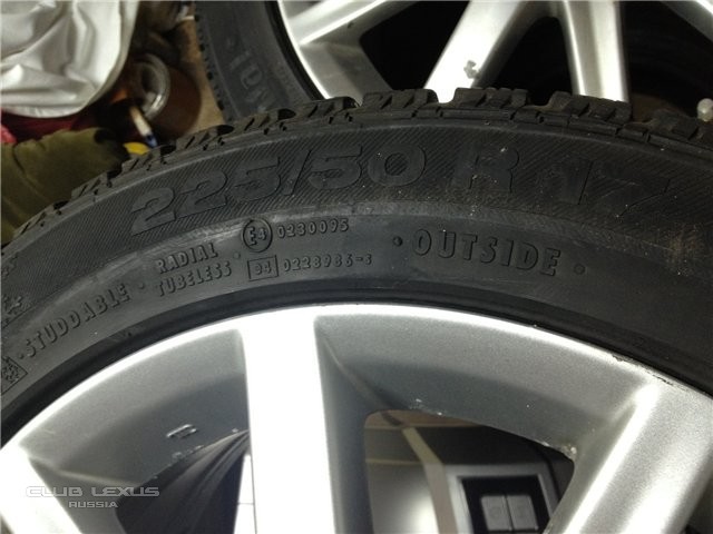 Продам зимний оригинальный комплект дисков для GS300 r17 - Продам зимний оригинальный комплект дисков для GS300 r17 -