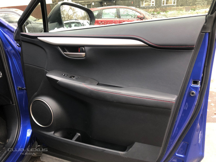 Lexus nx200t, 2015, 33000 км, fsport, синий Lexus nx200t, 2015, 33000 км, fsport, синий