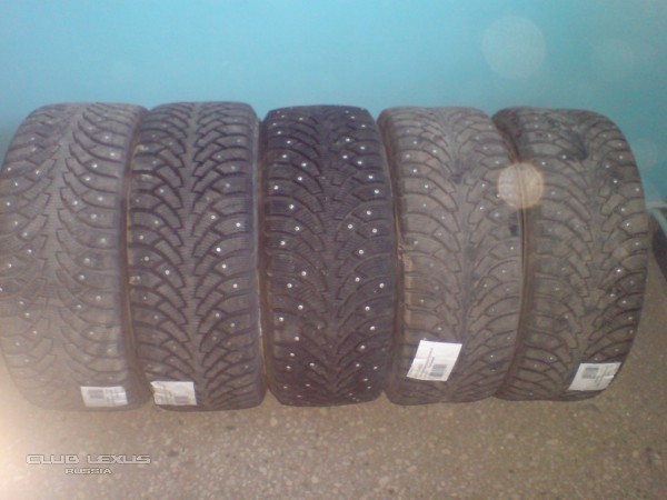 Продам Хакапелита-4 245/40 R18 Продам Хакапелита-4 245/40 R18