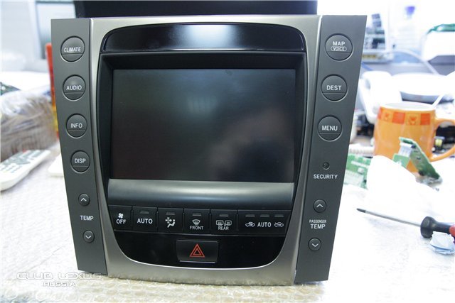 Продам монитор Lexus GS300,2005 год Продам монитор Lexus GS300,2005 год
