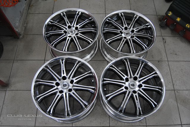 Разноширокие WORK Schwert SC1 R18 с новой рез. Hankook R-S3 Разноширокие WORK Schwert SC1 R18 с новой рез. Hankook R-S3