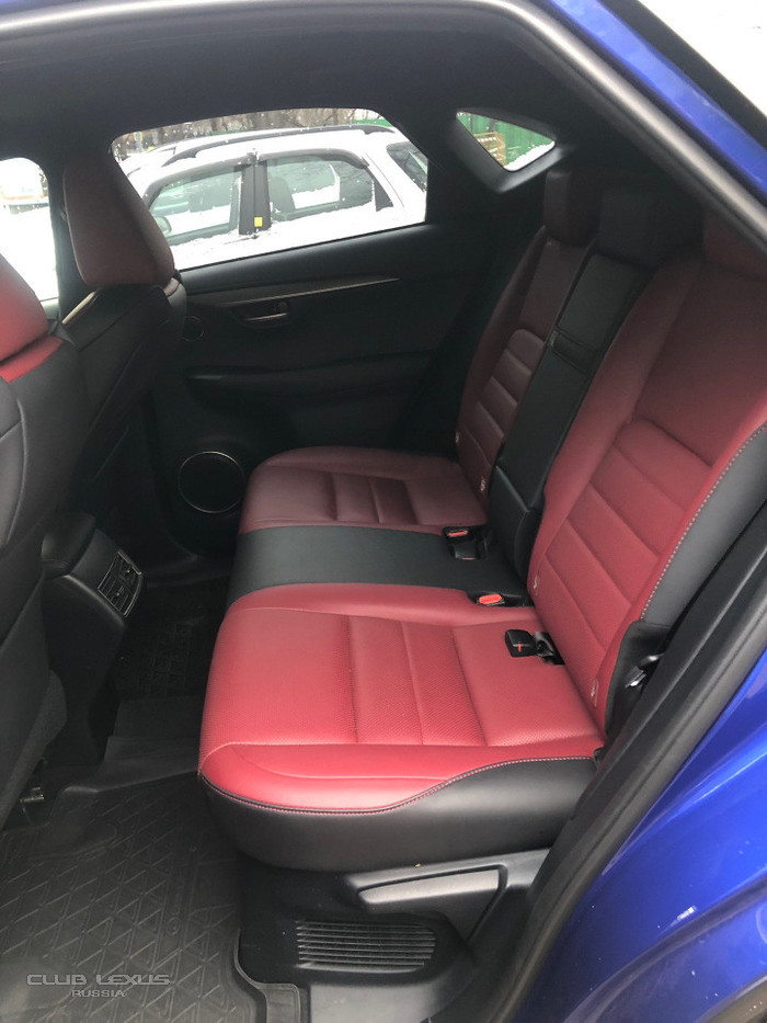 Lexus nx200t, 2015, 33000 км, fsport, синий Lexus nx200t, 2015, 33000 км, fsport, синий