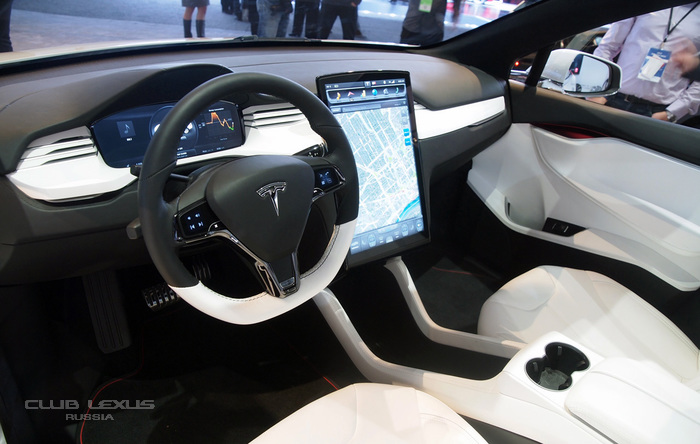 Tesla X станет самым быстрым внедорожником в мире Tesla X станет самым быстрым внедорожником в мире