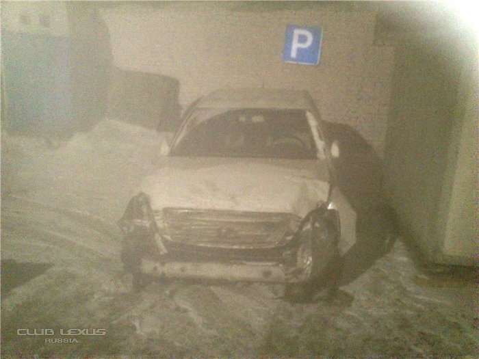 В процессе разбора Lexus LS430 В процессе разбора Lexus LS430