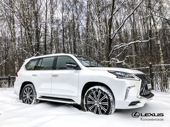 Lexus LX 570 в версии Superior - в чем отличия? Lexus LX 570 в версии Superior - в чем отличия?
