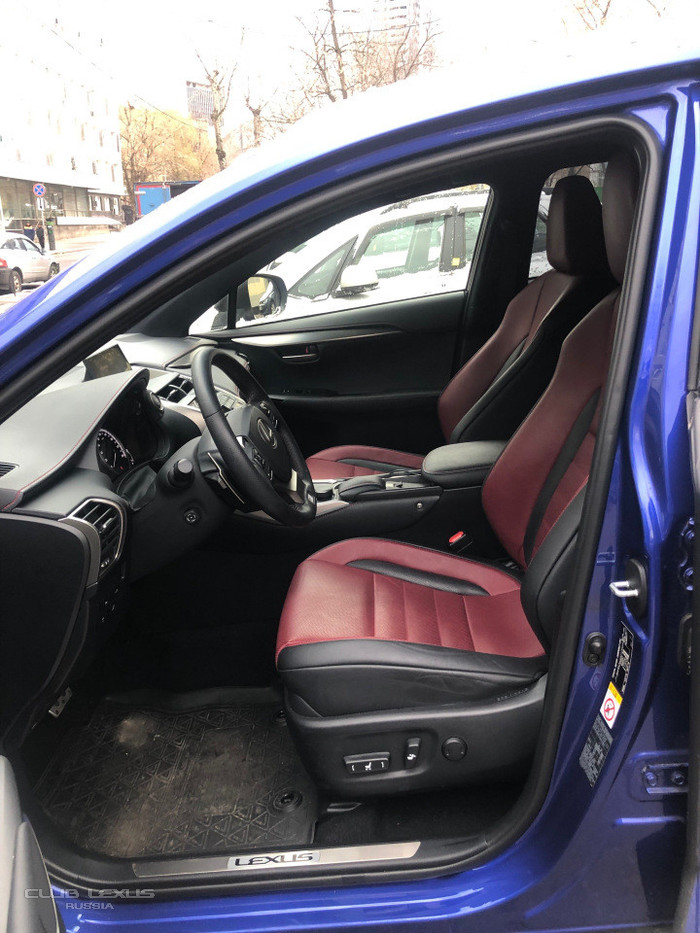 Lexus nx200t, 2015, 33000 км, fsport, синий Lexus nx200t, 2015, 33000 км, fsport, синий