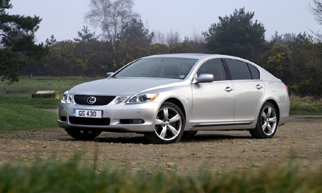 mercedes C-klass(w204) mercedes C-klass(w204)