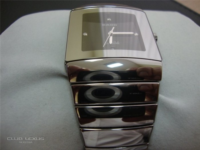 Часы Rado Integral Jubile продаются Часы Rado Integral Jubile продаются
