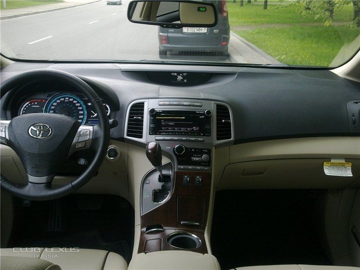 Продам Toyota Venza XLE AWD 2012 г.в. - новая!!! Продам Toyota Venza XLE AWD 2012 г.в. - новая!!!