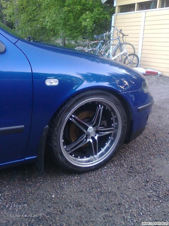 Продам модные диски R18, 5x114,3 ET35, j8 + резина 235/55 /1 Продам модные диски R18, 5x114,3 ET35, j8 + резина 235/55 /1