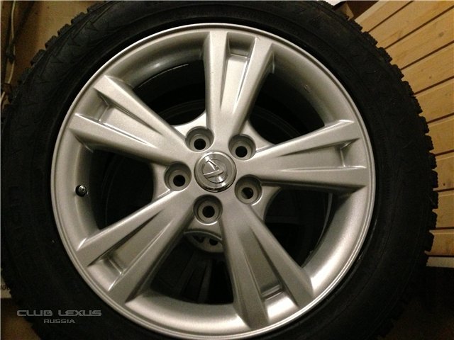 Продам новые диски R17 с зимней (шип) резиной 215/55R17 Продам новые диски R17 с зимней (шип) резиной 215/55R17